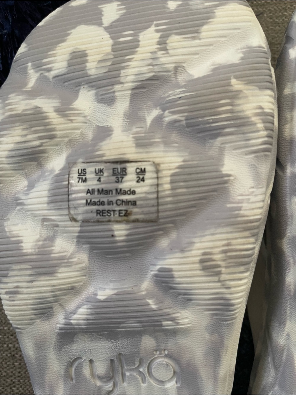 Ryka White Cushioned Foam Thong Sandals - Picture 3 of 4
